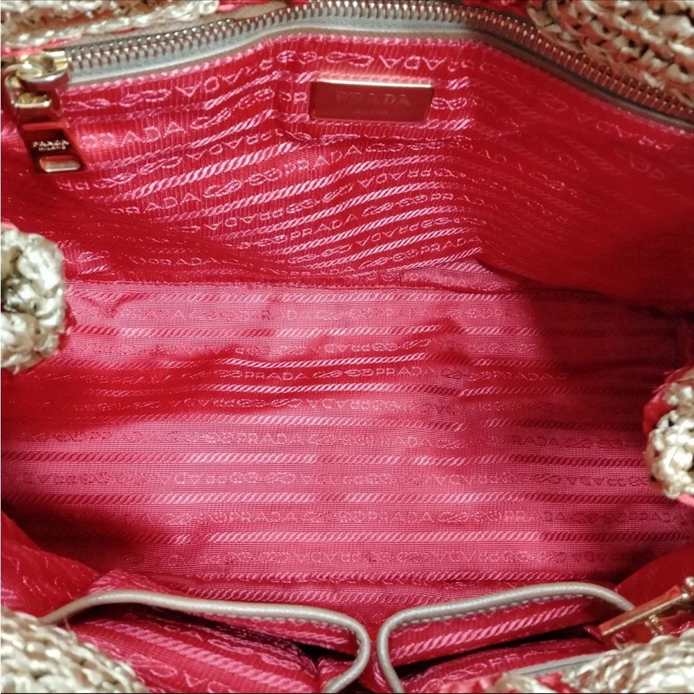 Authentic Prada Red Straw Bag 3129686 - Picture 7 of 9